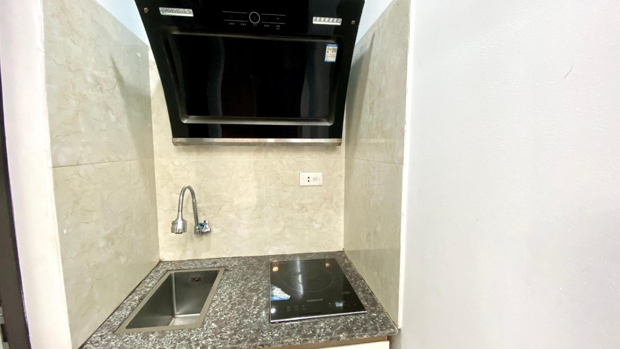 Era Apartment Ham Long 하노이 외부 사진